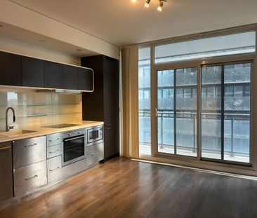 For Lease - 45 Charles Street Unit# 2011, Toronto, Ontario - Photo 2