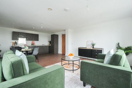 3 bedroom apartment to rent - Photo 3