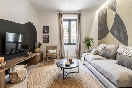 Calle del Cardenal Cisneros, Madrid, Community of Madrid 28010 - Photo 5