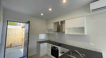 Spoilt for Choice - Photo 3