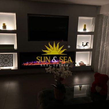 EXCLUSIVE APARTMENT FOR RENT IN BENIDORM - 3 BEDROOMS AND 2 BATHROOMS - Photo 1