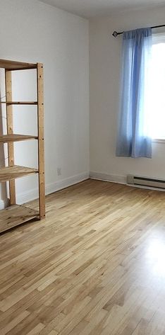 NDG, Grand 5 1/2 Bas Duplex Tranquill - Photo 1
