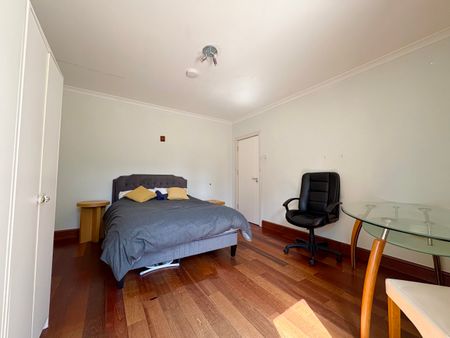 Ferrers Avenue, West Drayton - Photo 2