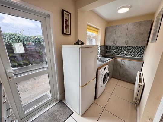 13 Oakmount Drive, Belfast, BT15 3RE - Photo 1