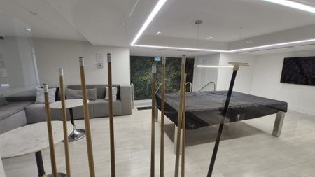 For Lease - 2916 Highway 7 N/A Unit# 1309, Vaughan, Ontario - Photo 2