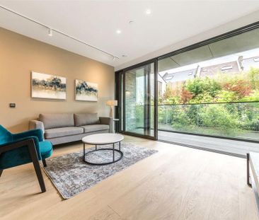 3 bedroom flat to rent - Photo 2
