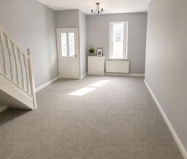 62 Union Street, Lurgan, BT66 8ED - Photo 1