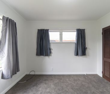 Three Bedroom Home - Photo 1