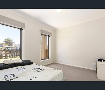 MODERN TWO BEDROOM UNIT - Photo 2