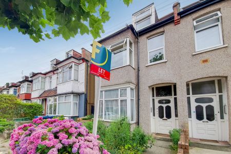 Welldon Crescent, Harrow, HA1 - Photo 2