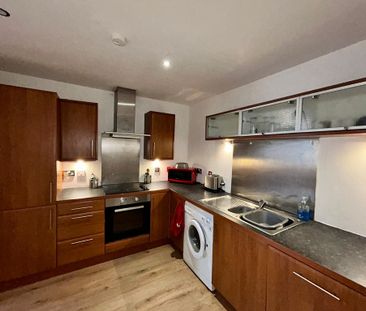 3 Bedroom Property To Rent - Photo 6