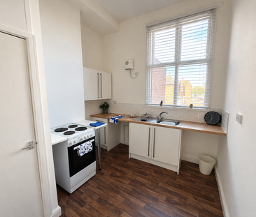 Studio to rent - Photo 3