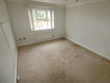 Maple Way, Burton Upon Trent, Branston, DE14 - Photo 4