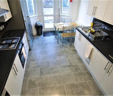 Room in a Shared House, Woodside Gardens, N17 - Photo 5