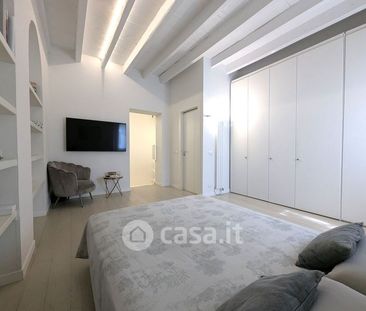 Bilocale in Affitto in Via Raffaello Sanzio 10 a Milano - Foto 4
