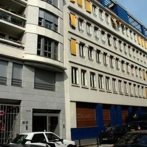 location Appartement T3 DE 68.5m² À PARIS - Photo 2