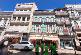 Apartamento T3 com Terraço no Centro do Porto