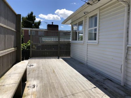 50 Park Avenue, Papatoetoe, Auckland - Photo 3