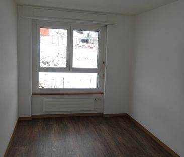 Rent a 2 rooms apartment in La Chaux-de-Fonds - Photo 6