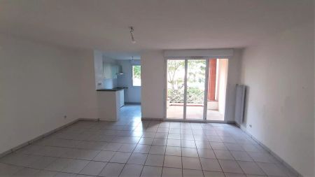 location Appartement T2 DE 49.5m² À L'UNION - Photo 4