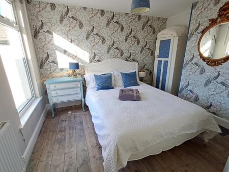 3 bedroom terraced house to rent - Photo 4