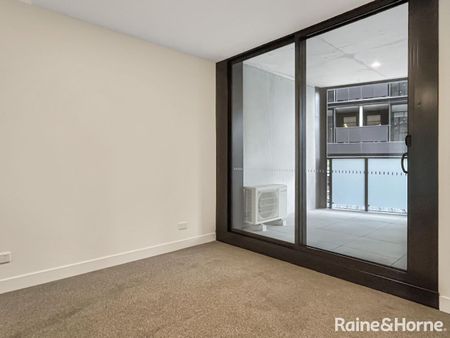 105/11 Launceston Street, Phillip, ACT 2606 - Photo 2