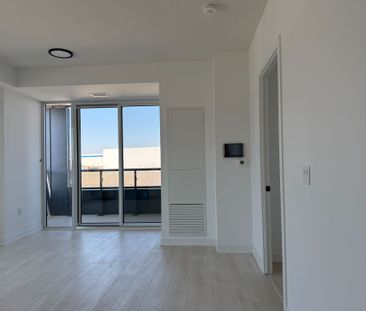 For Lease - 4878 Powers Common Unit# 211, Burlington, Ontario - Photo 2