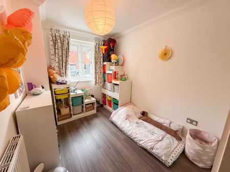 Griffin Court, Rose Vale, Hoddesdon - Photo 2