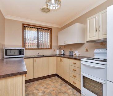 1/11 Illoura Street, Hillvue, NSW 2340 - Photo 1