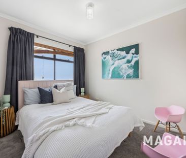 Coastal Living at its best - Photo 5