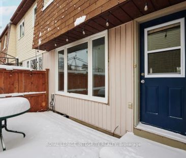 1312 ALNESS COURT - Photo 2