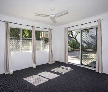 UNFURNISHED 1 BEDROOM UNIT IN CAIRNS NORTH (6 MTH LEASE) - Photo 3