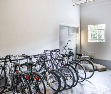 Island Manor Apartments — 1 Bedroom available at 1855 Fort Street, ... - Photo 2