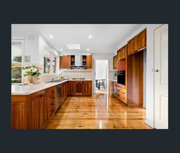 7 Dinadan Court, Glen Waverley, Vic 3150 - Photo 5