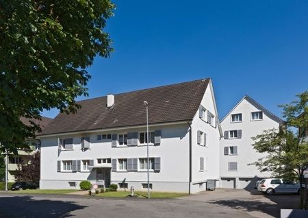 Preisgünstige Dachwohnung mit zeitgemässem Komfort - Foto 4