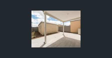 7 Orange Street, Kwinana Town Centre, WA 6167 - Photo 4