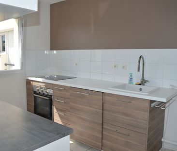 Location Appartement 3 pièces 79m² - Photo 1