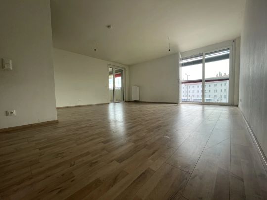 UNBEFRISTETE Maisonette-Wohnung mit großzügiger Loggia! - Foto 1