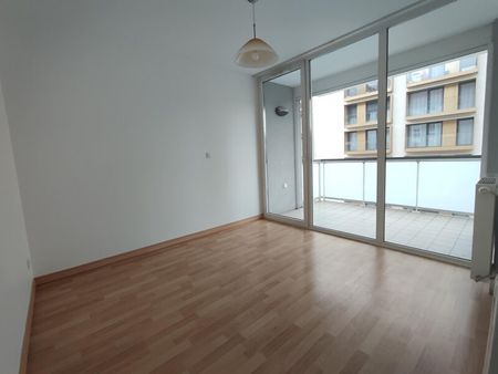 Location Appartement 5 pièces 91m² - Photo 5