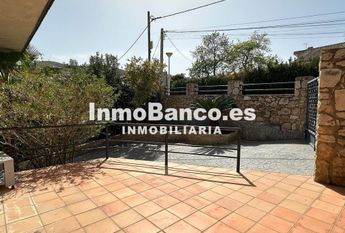Luxury Villa for rent in Chiva, Spain