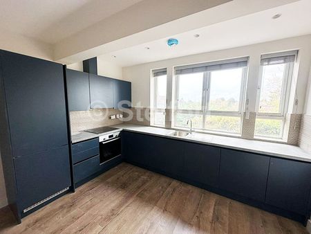 Court Road, SE9, London - Photo 3