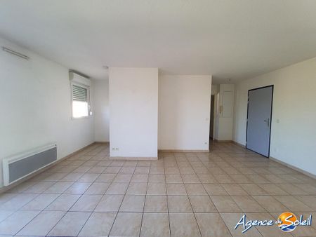 Location Appartement 2 pièces 50m² NARBONNE 11100 - Photo 3