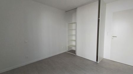 location Appartement T2 DE 41.25m² À LES SABLES D'OLONNE - Photo 4