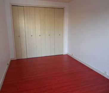 Location Appartement 2 pièces 49m² REIMS 51100 - Photo 3