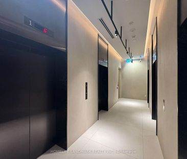 For Lease - 400 King Street Unit# 1012, Toronto, Ontario - Photo 1