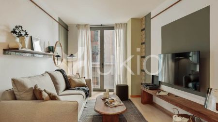 Apartamento de alquiler en Carrer Dels Mestres Casals I Martorell, Sant Pere, Sta. Caterina i la Ribera - Photo 5