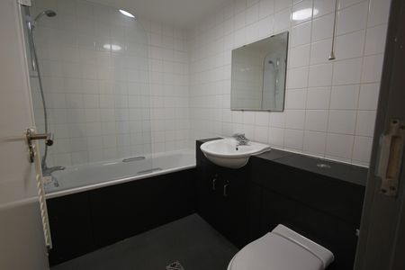 1 Bed Flat, West Green Road, N15 - Photo 3