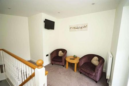 Easedale Road, Heaton, Bolton, BL1 - Photo 3