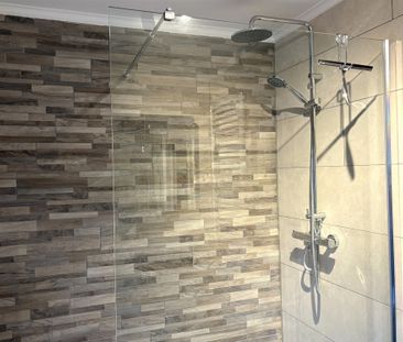 Huis met twee slaapkamers te huur. - Photo 4