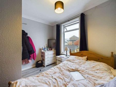 Upper Lewes Road, Brighton, BN2 - Photo 2